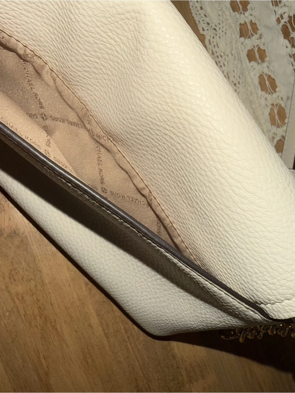 NEW Michael Kors White Pebbled Leather Crossbody Bag